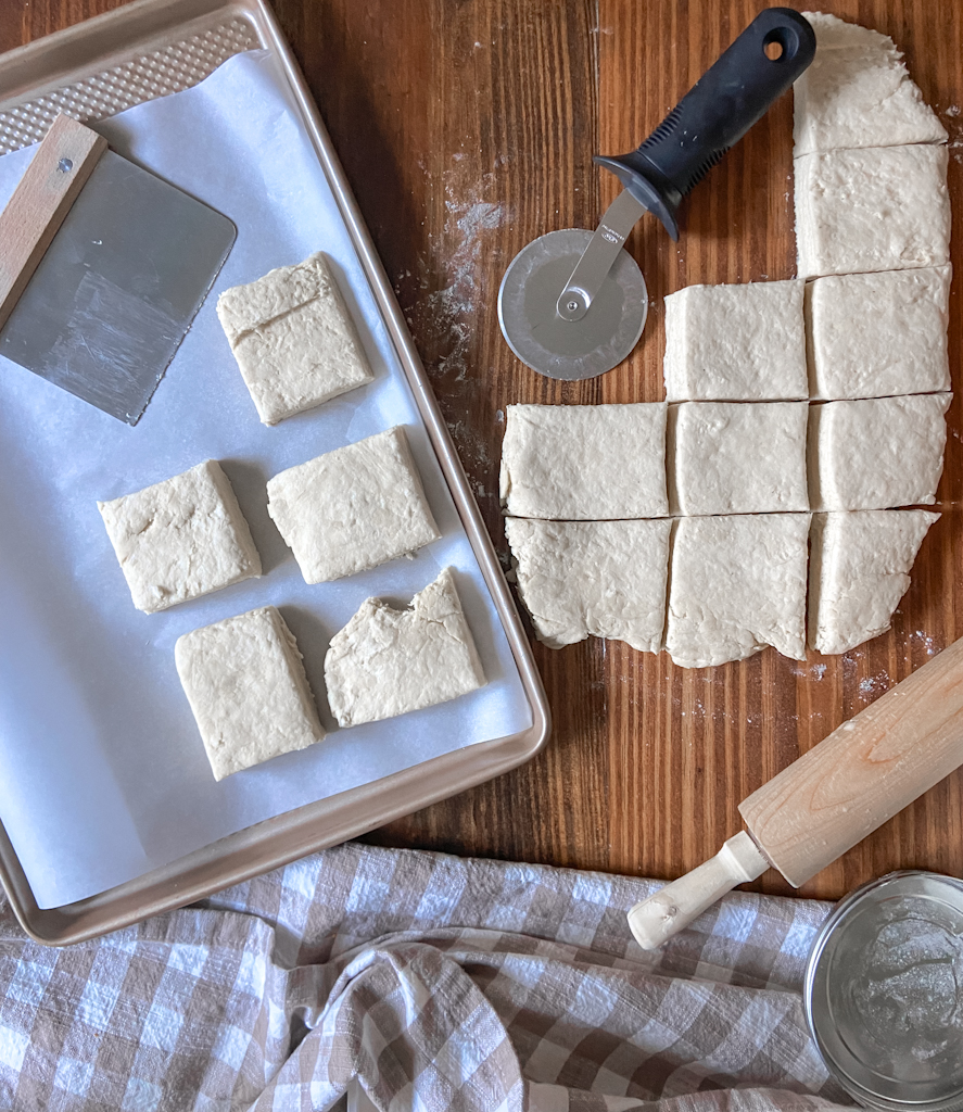 easy sourdough discard biscuits