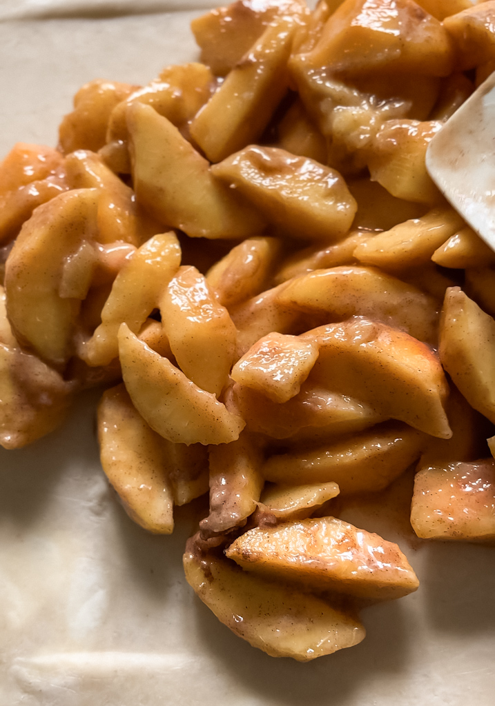 sourdough peach galette filling