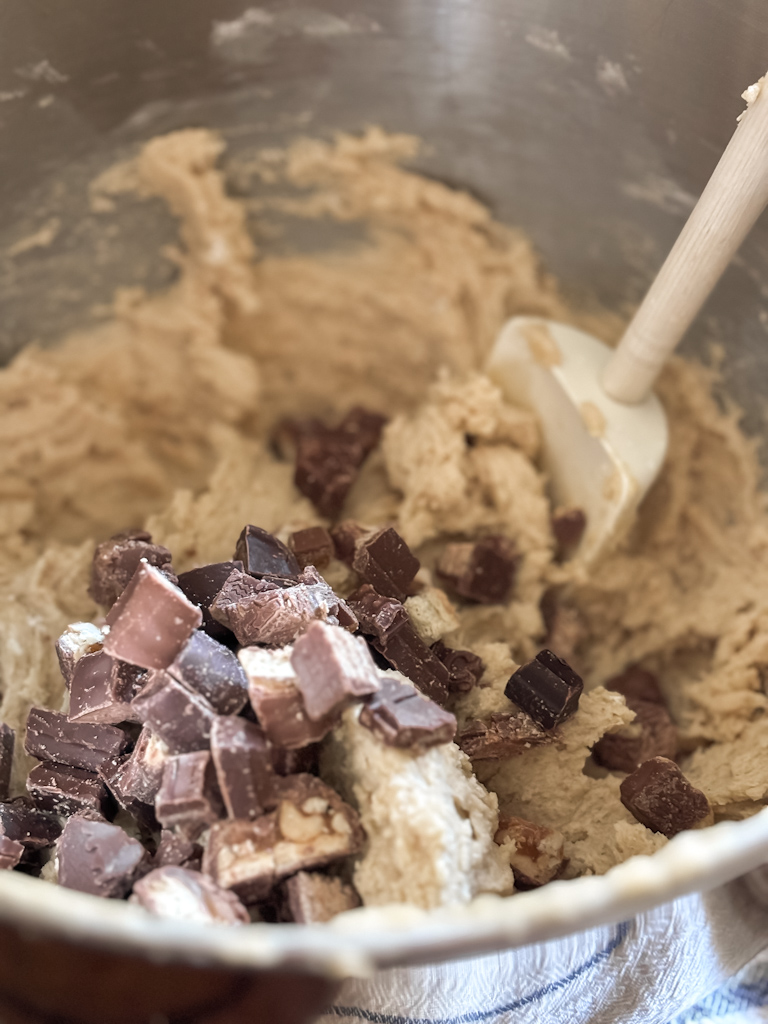 upclose bowl of cookie dough with candy pieces